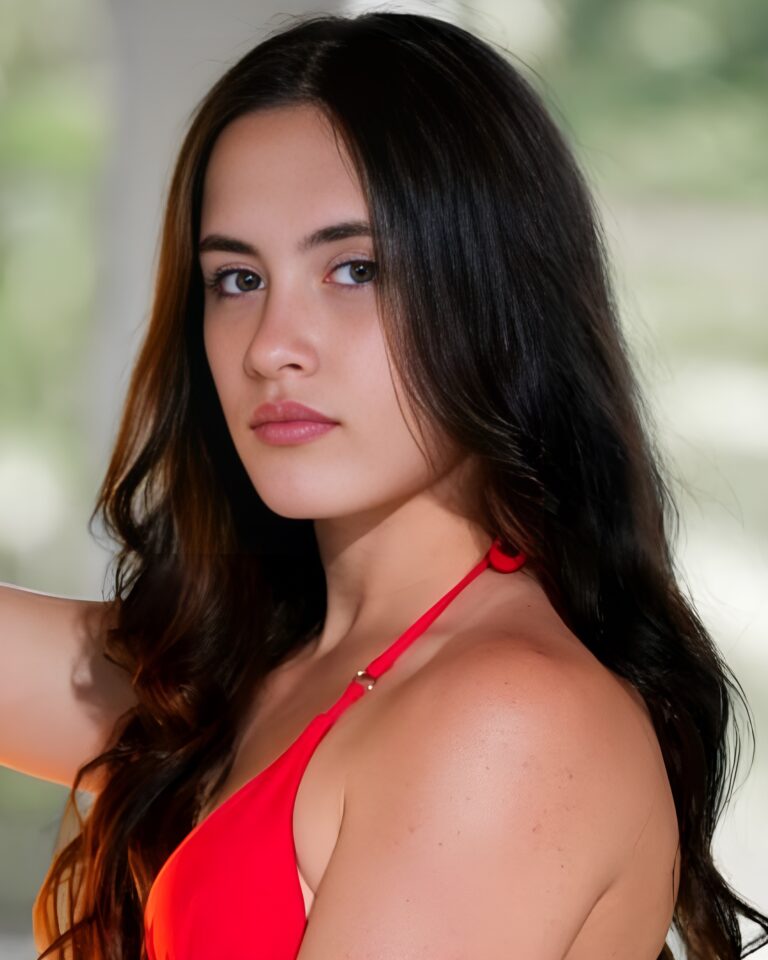 Daisy Phoenix