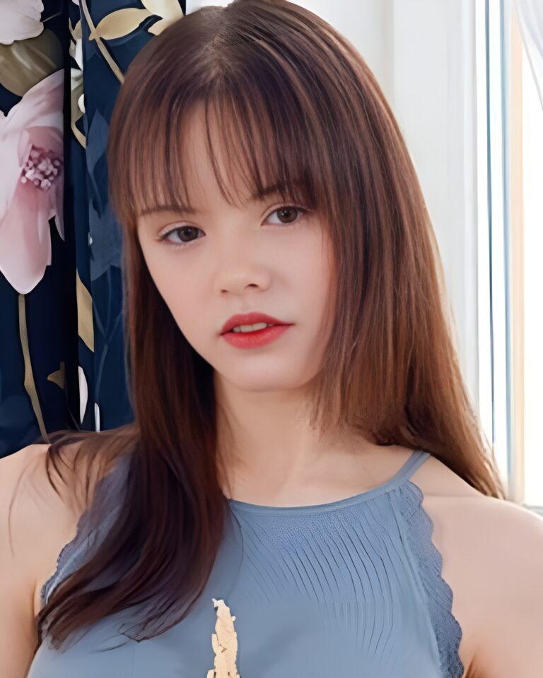 Dakota Doll