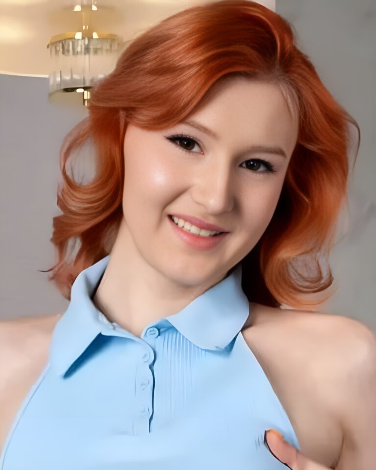 Lola Red