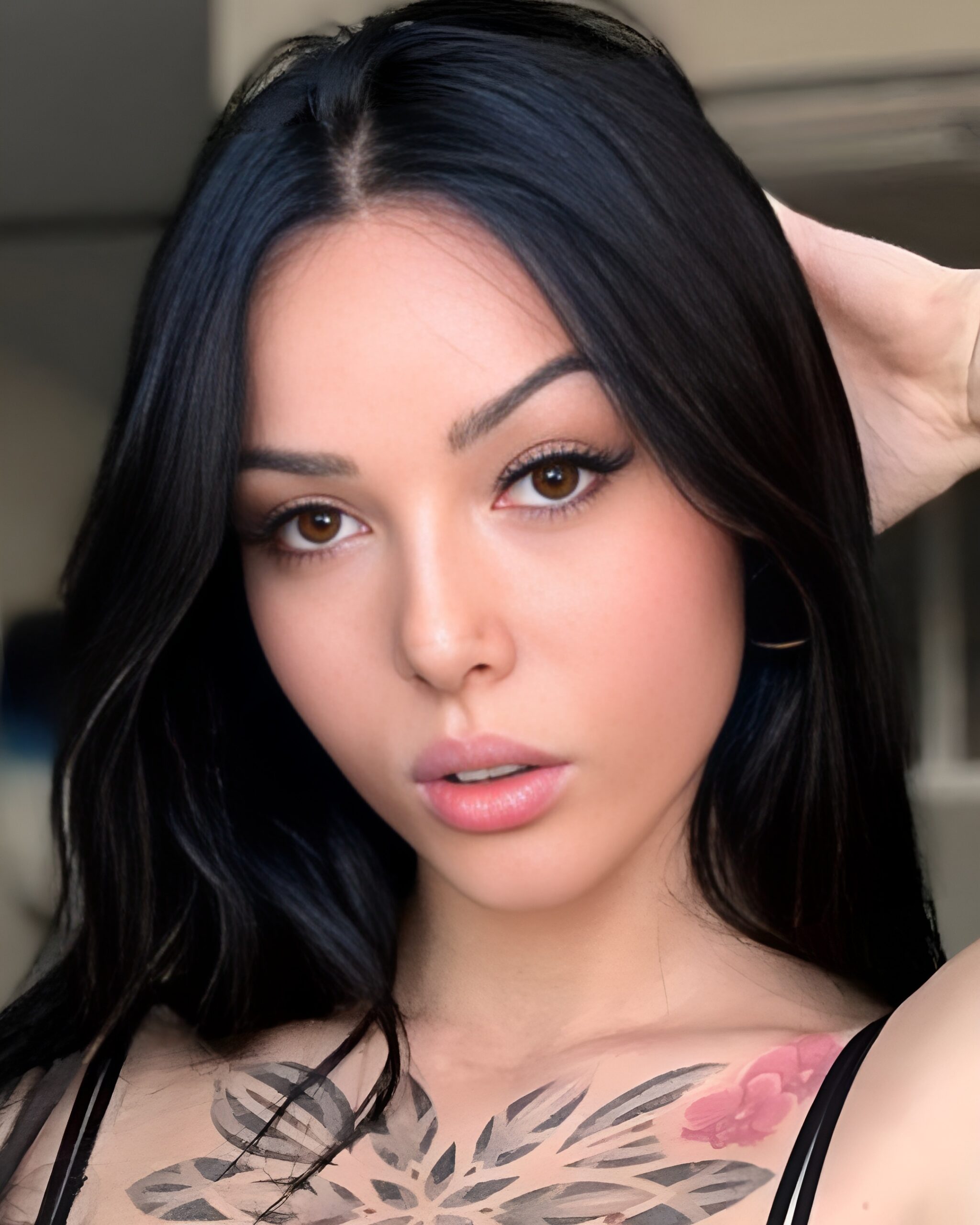 Viola Cami